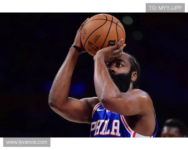 快船迎战湖人巅峰对决詹姆斯携新援鏖战伦纳德力争开门红