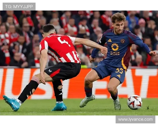 马竞鏖战塞维利亚双方激烈对攻上演西甲巅峰对决