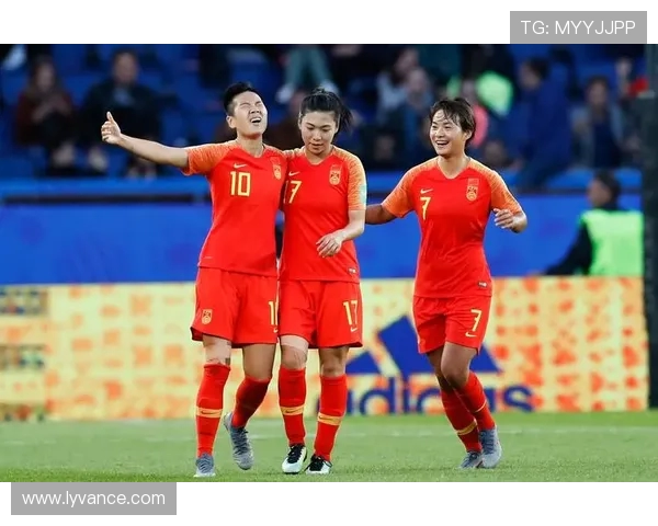 中国与南非足球比赛比分预测分析及双方近期状态对比