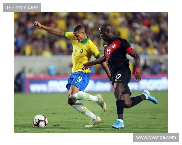 巴西与秘鲁足球比赛精彩对决比分揭晓，谁能笑到最后